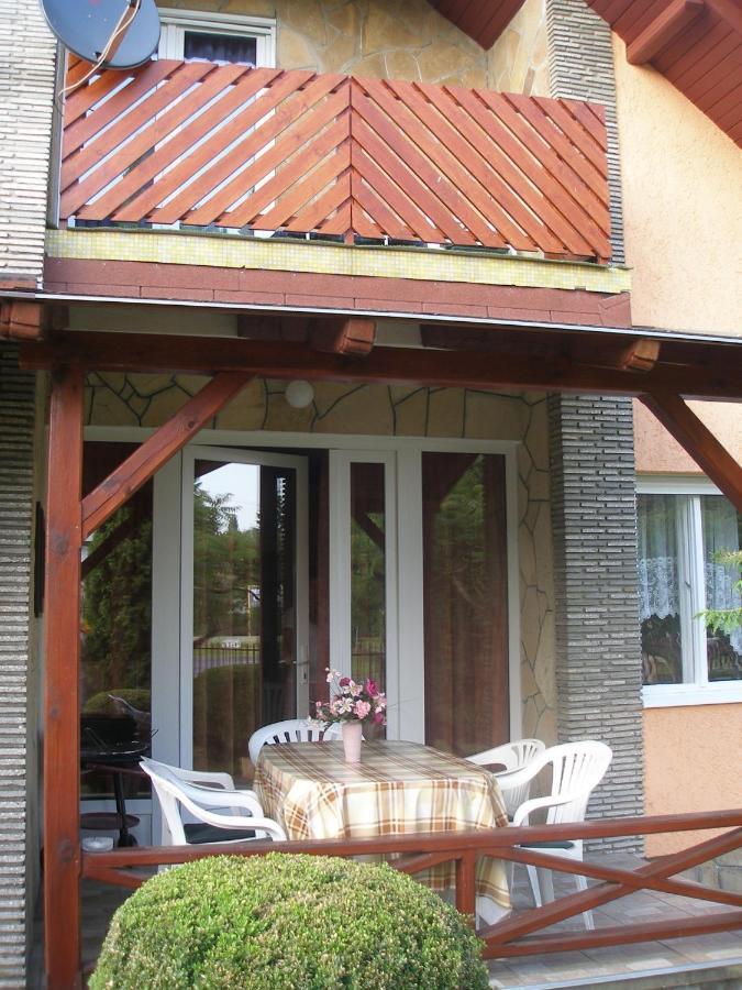 Holiday Home In Balatonkeresztur 19455 Exterior foto